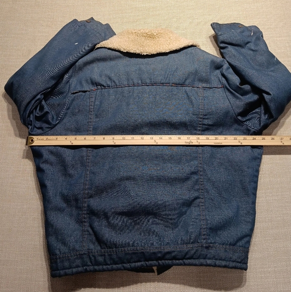 Vintage Raritan Sportswear Denim Sherpa lined Jacket, Size 44, Distressed Wear - Picture 8 of 10